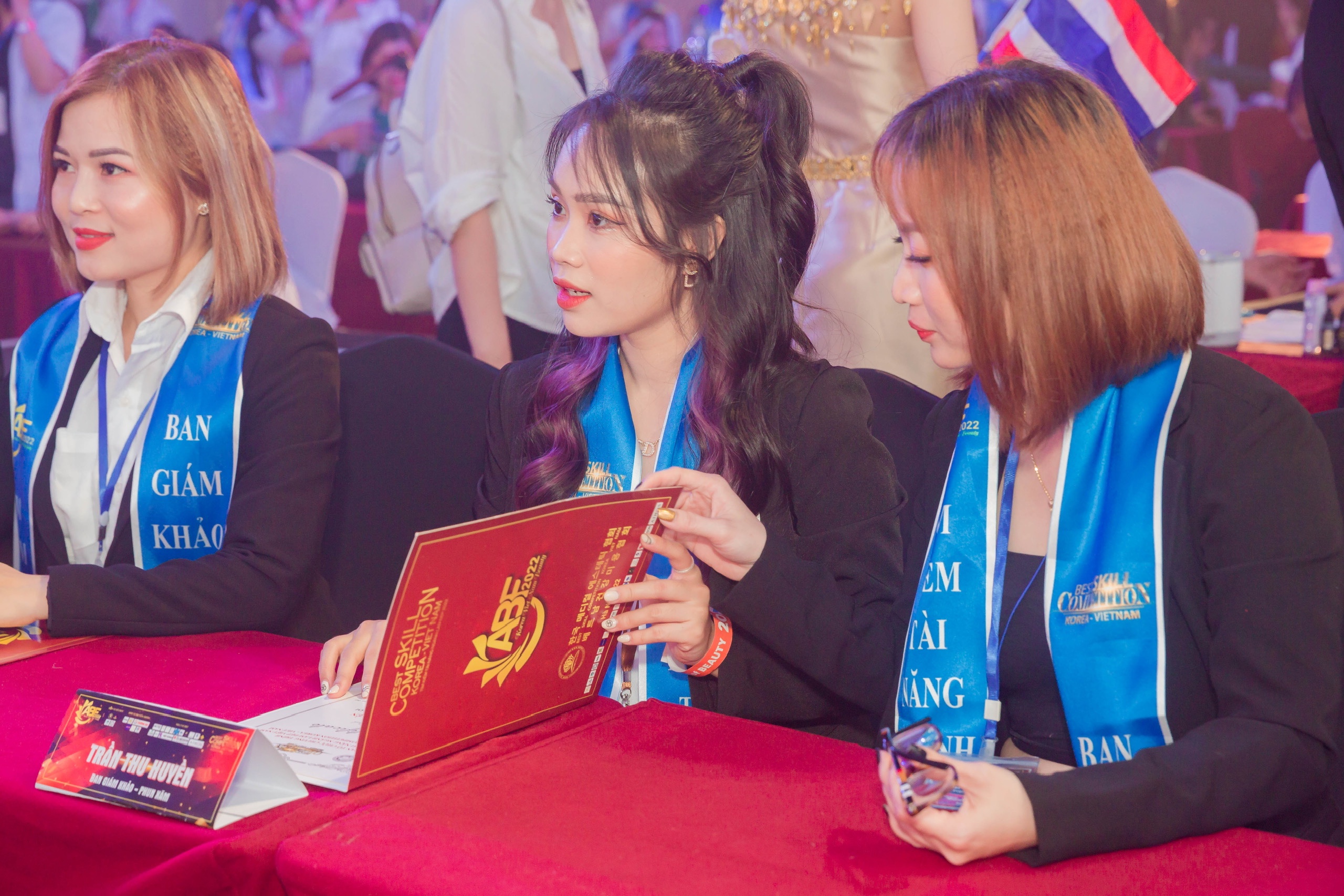 có nên học phun xăm thẩm mỹ không