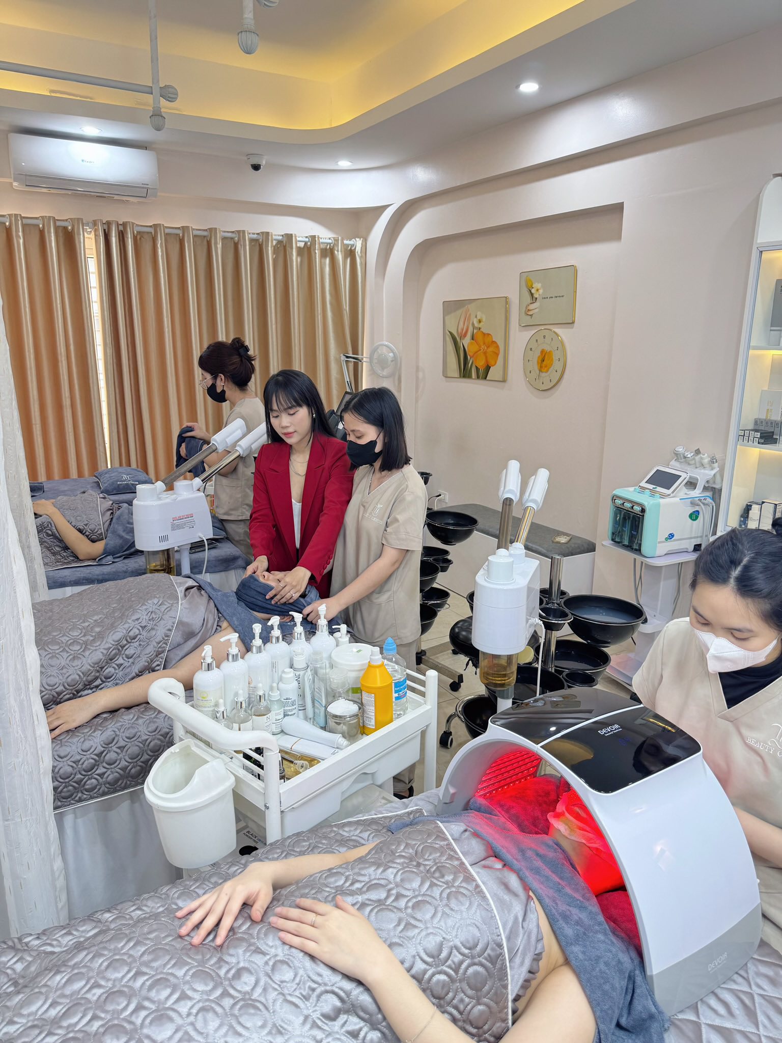 Không gian TH Beauty Center – Thẩm mỹ viện công nghệ cao